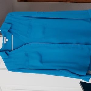 Beautiful and Flattering Blue Top, Size Medium